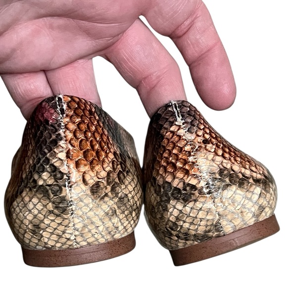 Vince Camuto Bicanna brown pink snake print leather square toe ballet flats - Picture 4 of 9
